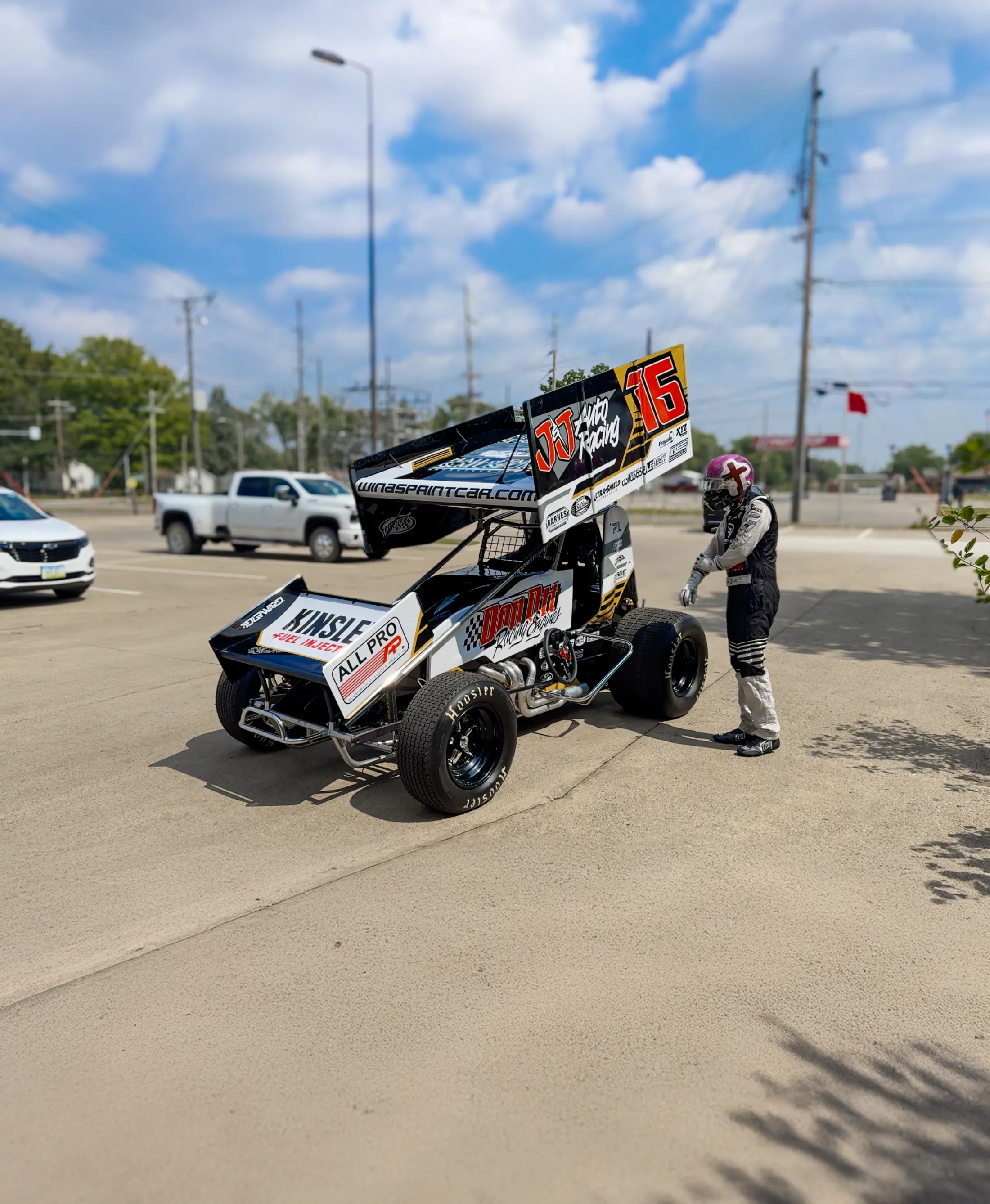 410 Sprint Car – Retouched Photo 3